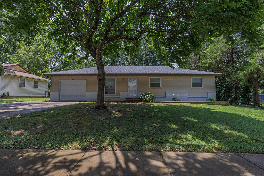 Photo of 602 Aspen Drive Nixa MO 65714