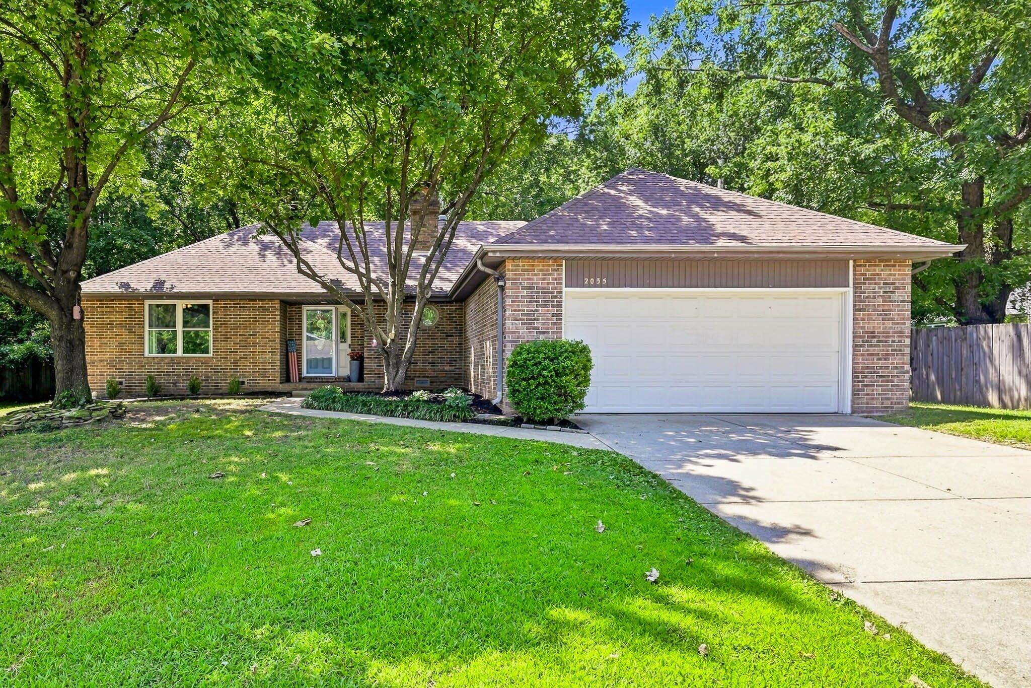 Photo of 2035 S Glenn Avenue Springfield MO 65807