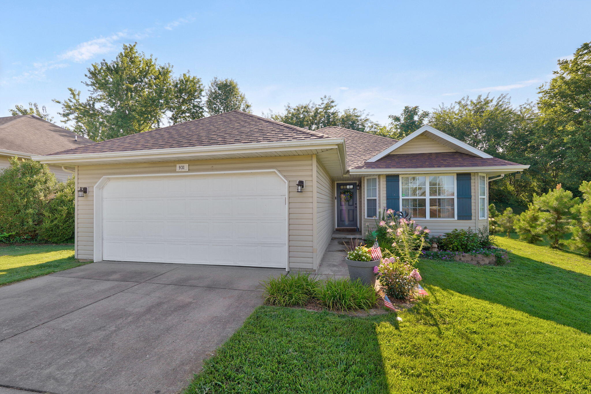 Photo of 931 S Jester Avenue Springfield MO 65802