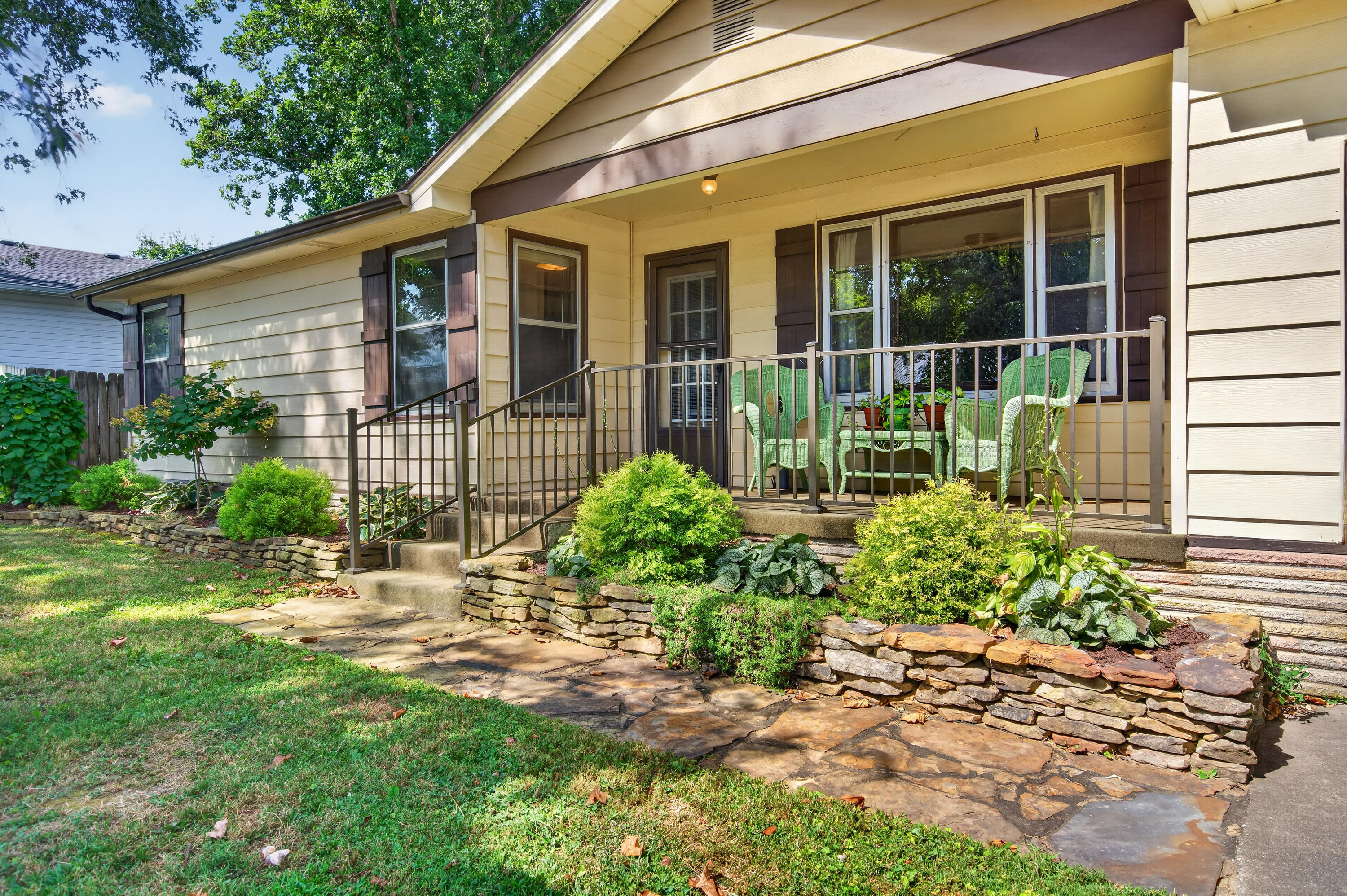 Photo of 303 S 5th Street Ozark MO 65721