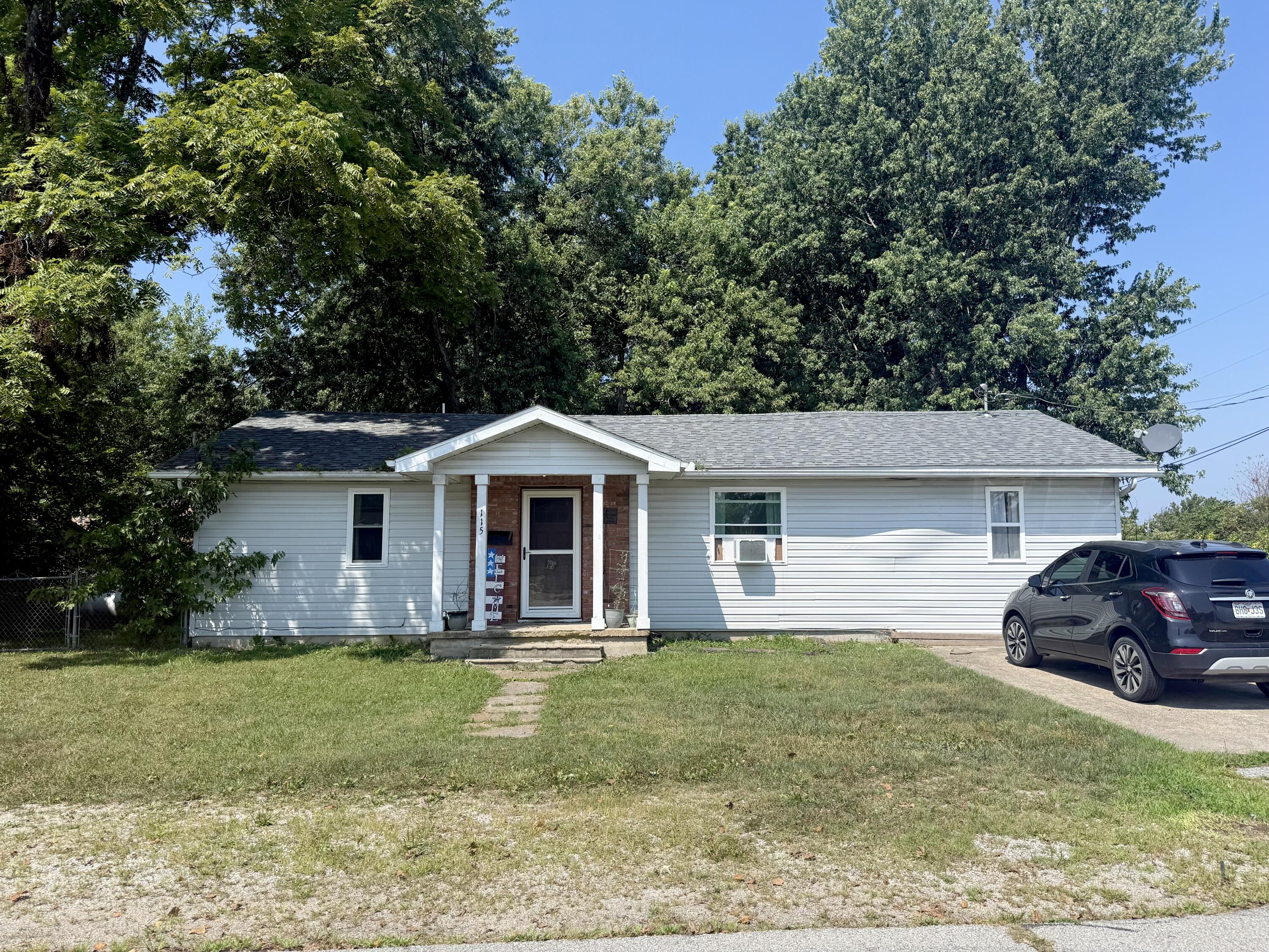 Photo of 115 N King Street Houston MO 65483