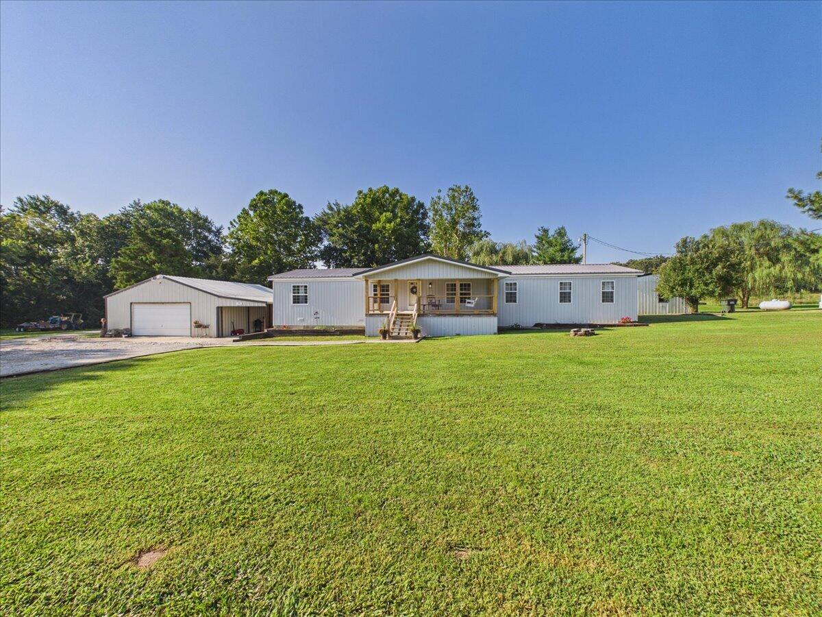 Photo of 35 Fraker Road Buffalo MO 65622