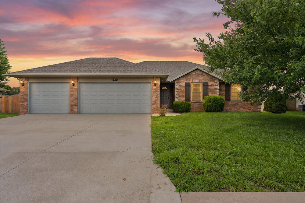 Photo of 614 S Ashton Avenue Republic MO 65738