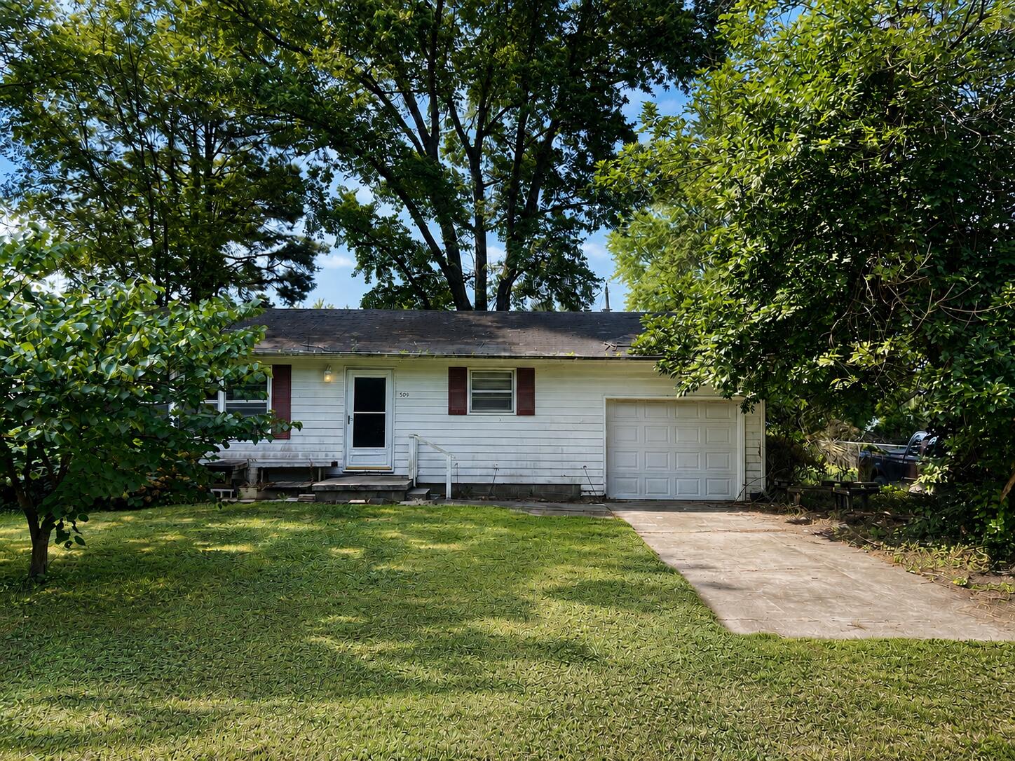 Photo of 504 W Fisher Street Humansville MO 65674