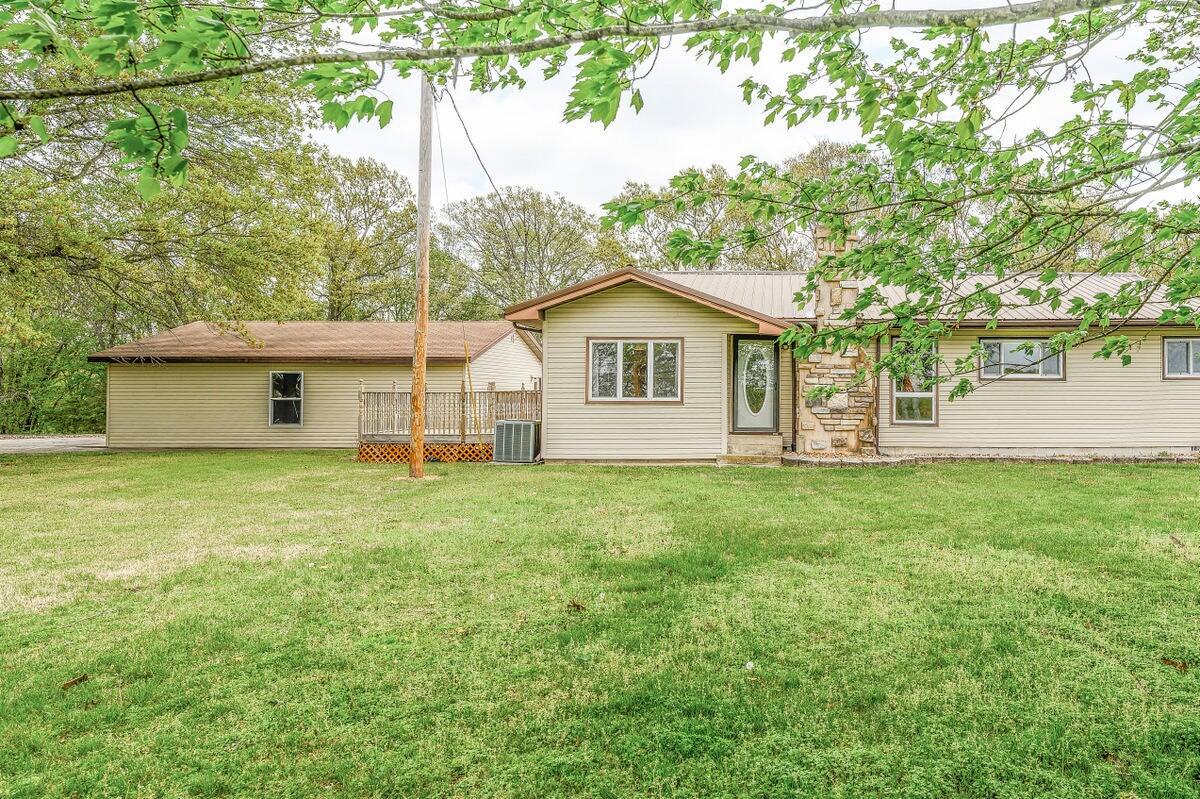 Photo of 30 Camp Yocum Road Galena MO 65656