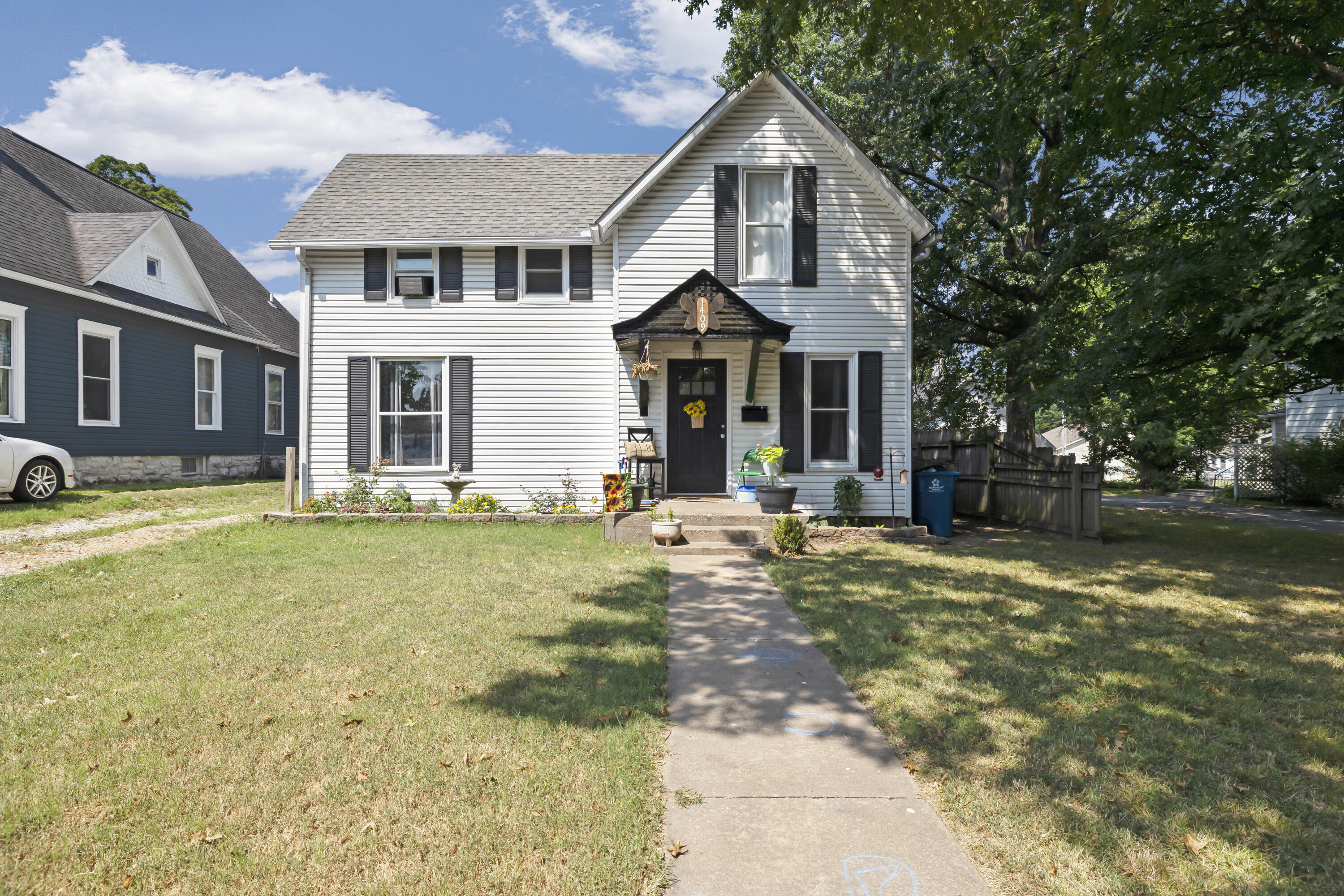 Photo of 1409 S Maple Street Carthage MO 64836