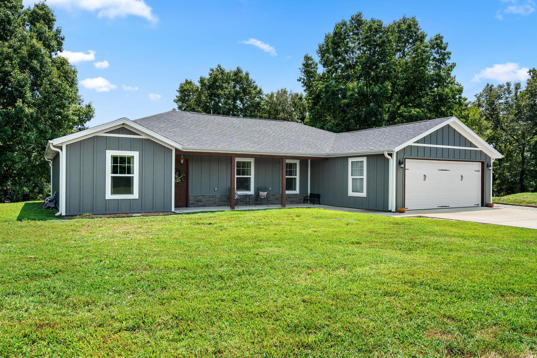Photo of 190 Cedar Brooke Estates Drive Forsyth MO 65653