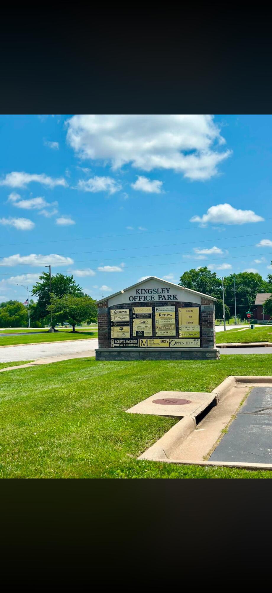 Photo of 1350 E Kingsley Street ## A101 Springfield MO 65804