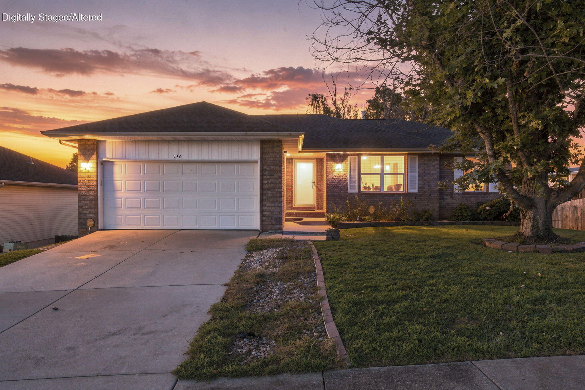 Photo of 970 Creekside Place Nixa MO 65714