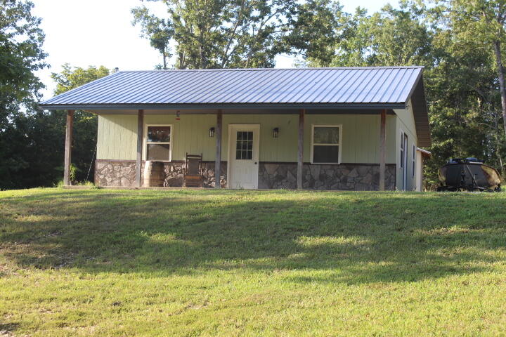 Photo of 164 Hickory Drive Gainesville MO 65655