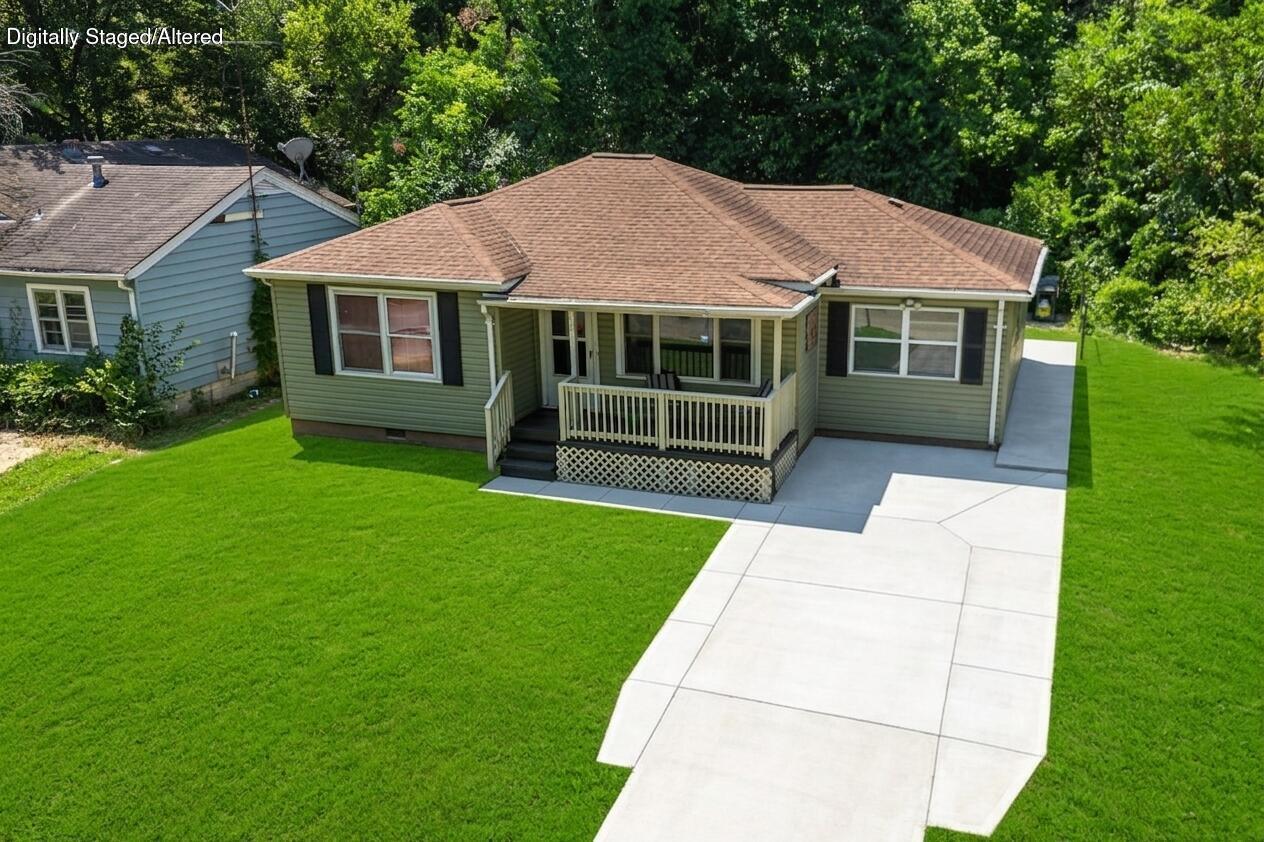 Photo of 621 Eiserman Avenue Branson MO 65616