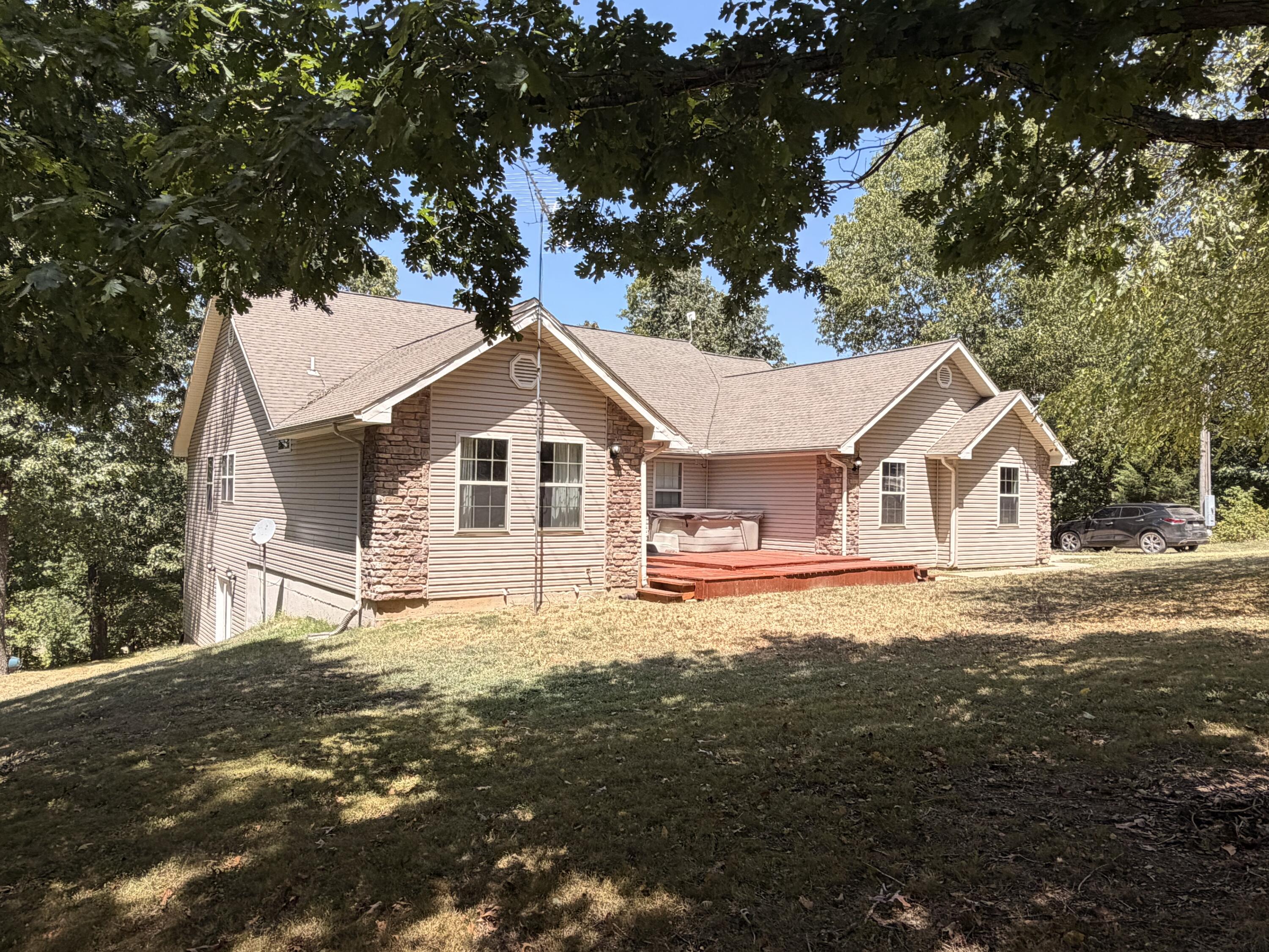 Photo of 17675 Hazel Crest Lane Neosho MO 64850