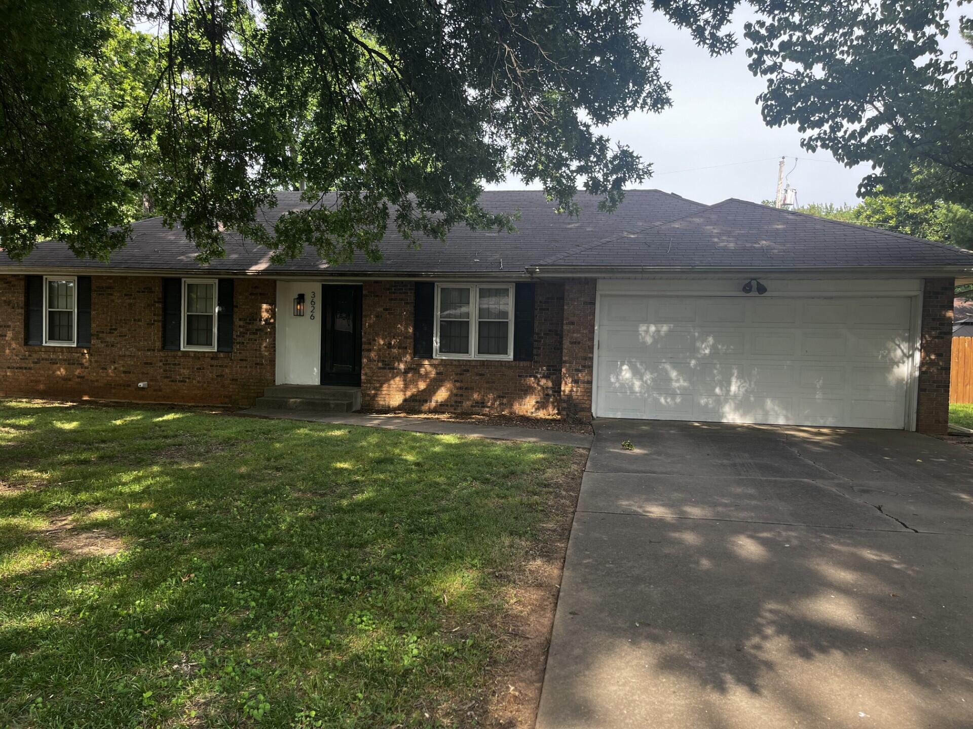 Photo of 3626 S Westwood Avenue Springfield MO 65804