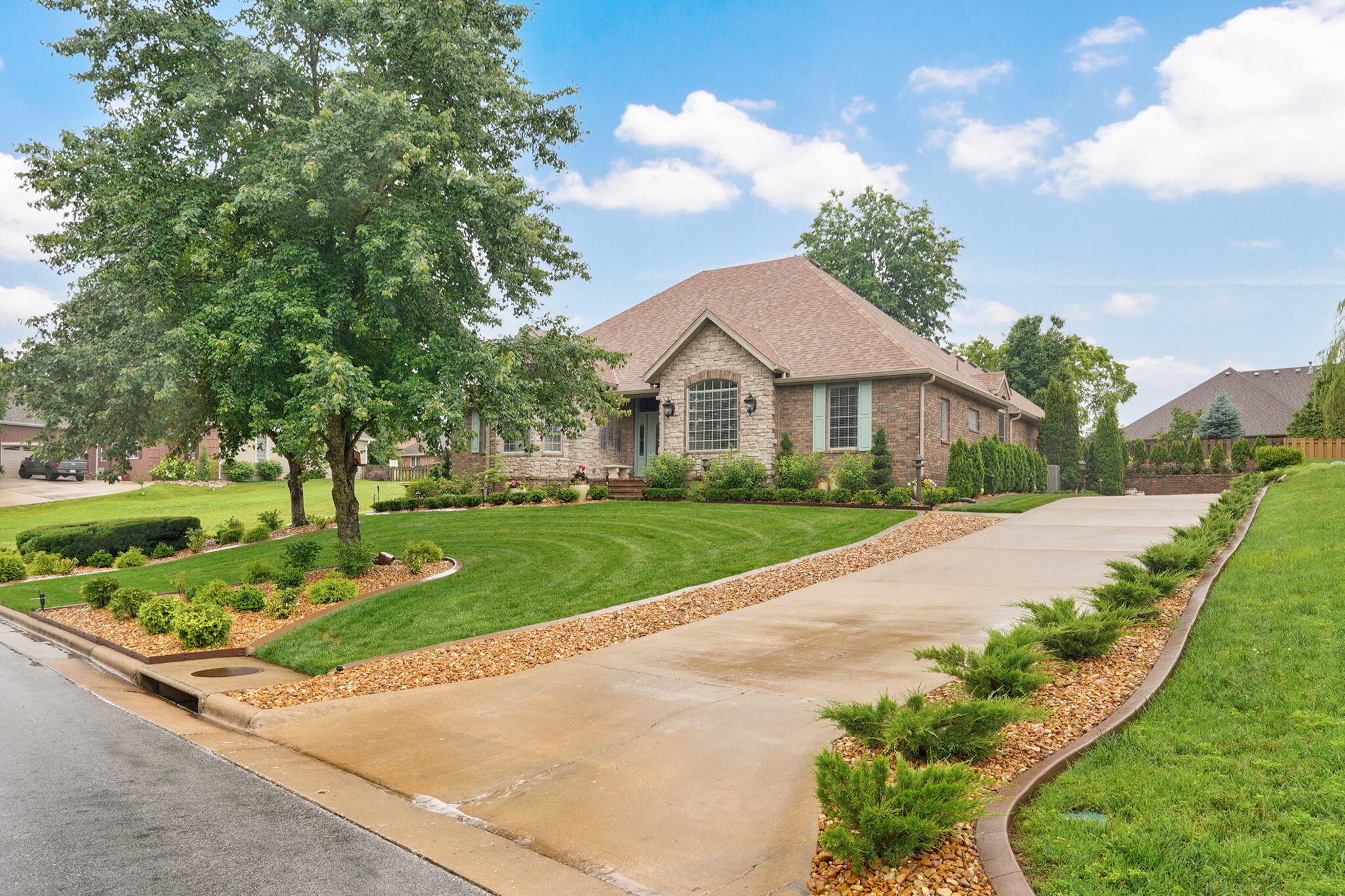 Photo of 6071 S Overlook Trail Springfield MO 65810