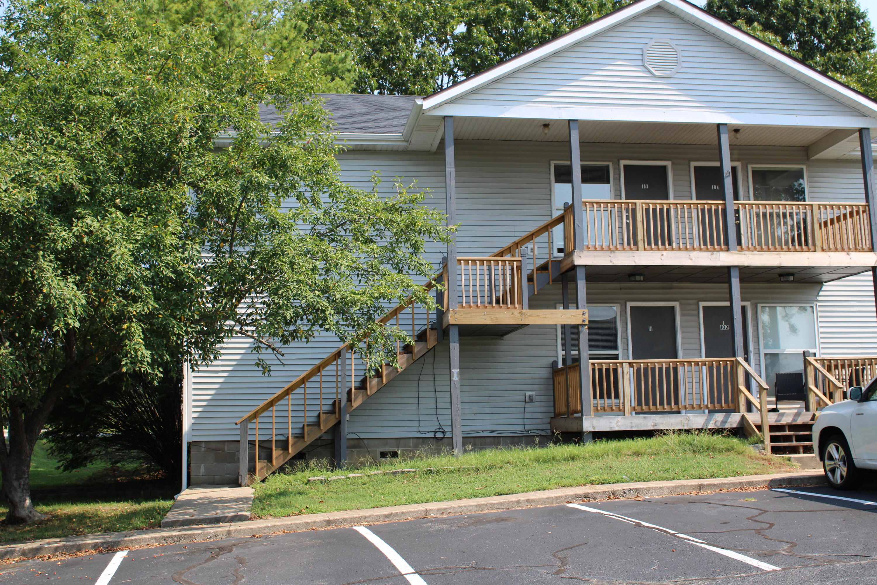 Photo of 103 Sweet Gum #101 Kirbyville MO 65679