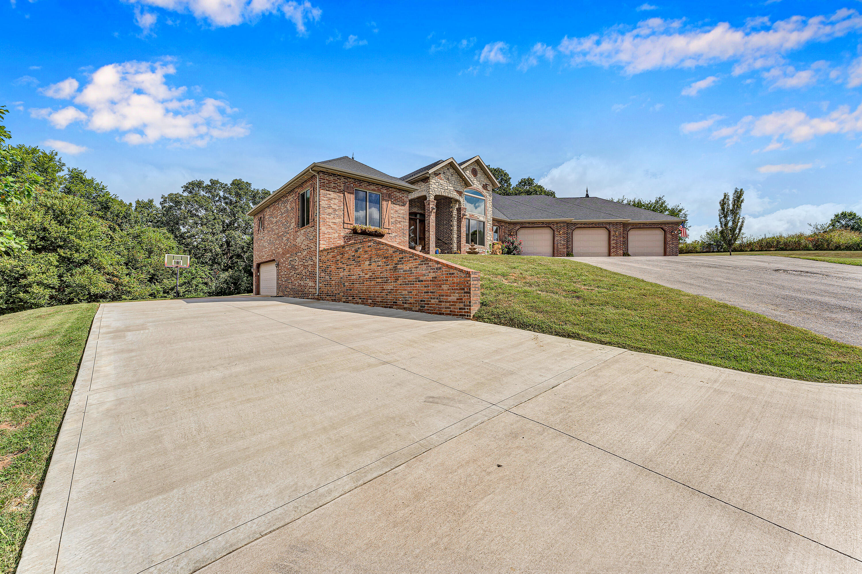 Photo of 11423 Benjamin Republic MO 65738