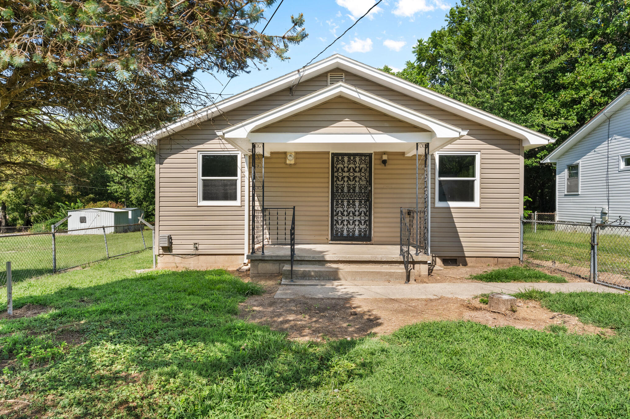 Photo of 2509 N Kellett Avenue Springfield MO 65803