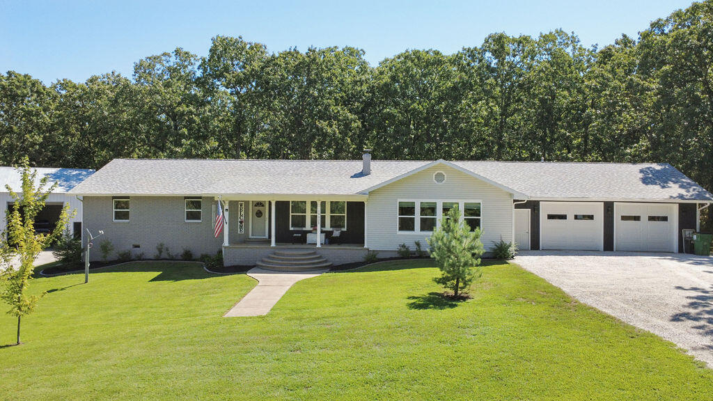 Photo of 15905 S 1355 Road Stockton MO 65785
