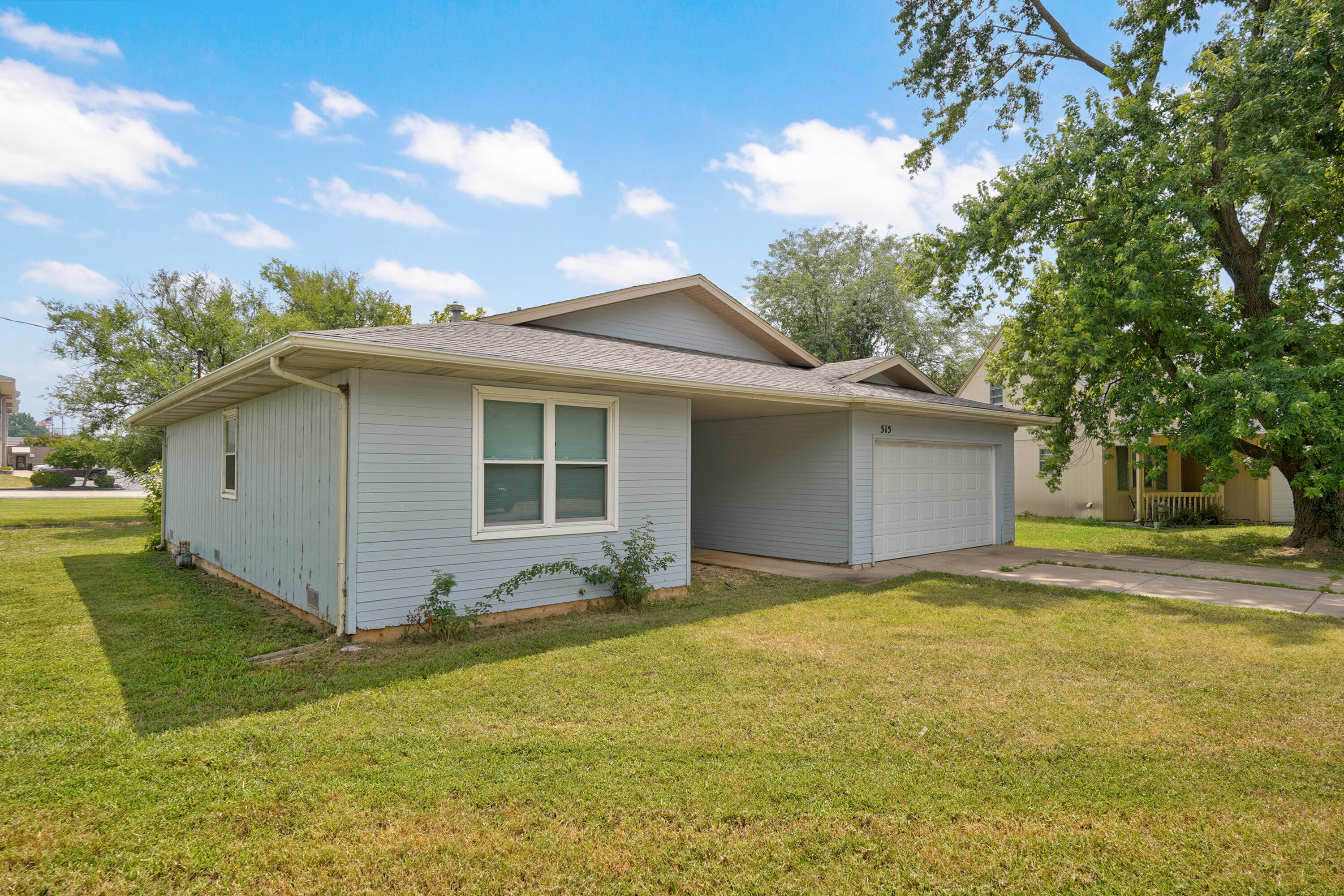 Photo of 515 W Edgewood Street Springfield MO 65807