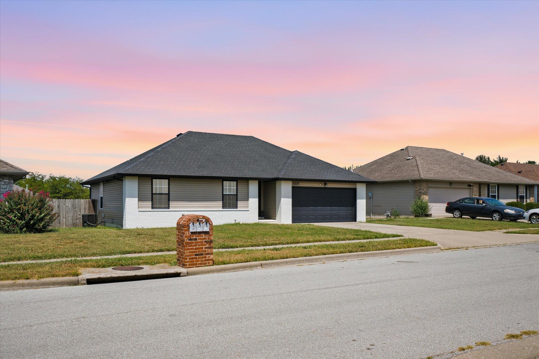 Photo of 4329 W La Casa Street Springfield MO 65802