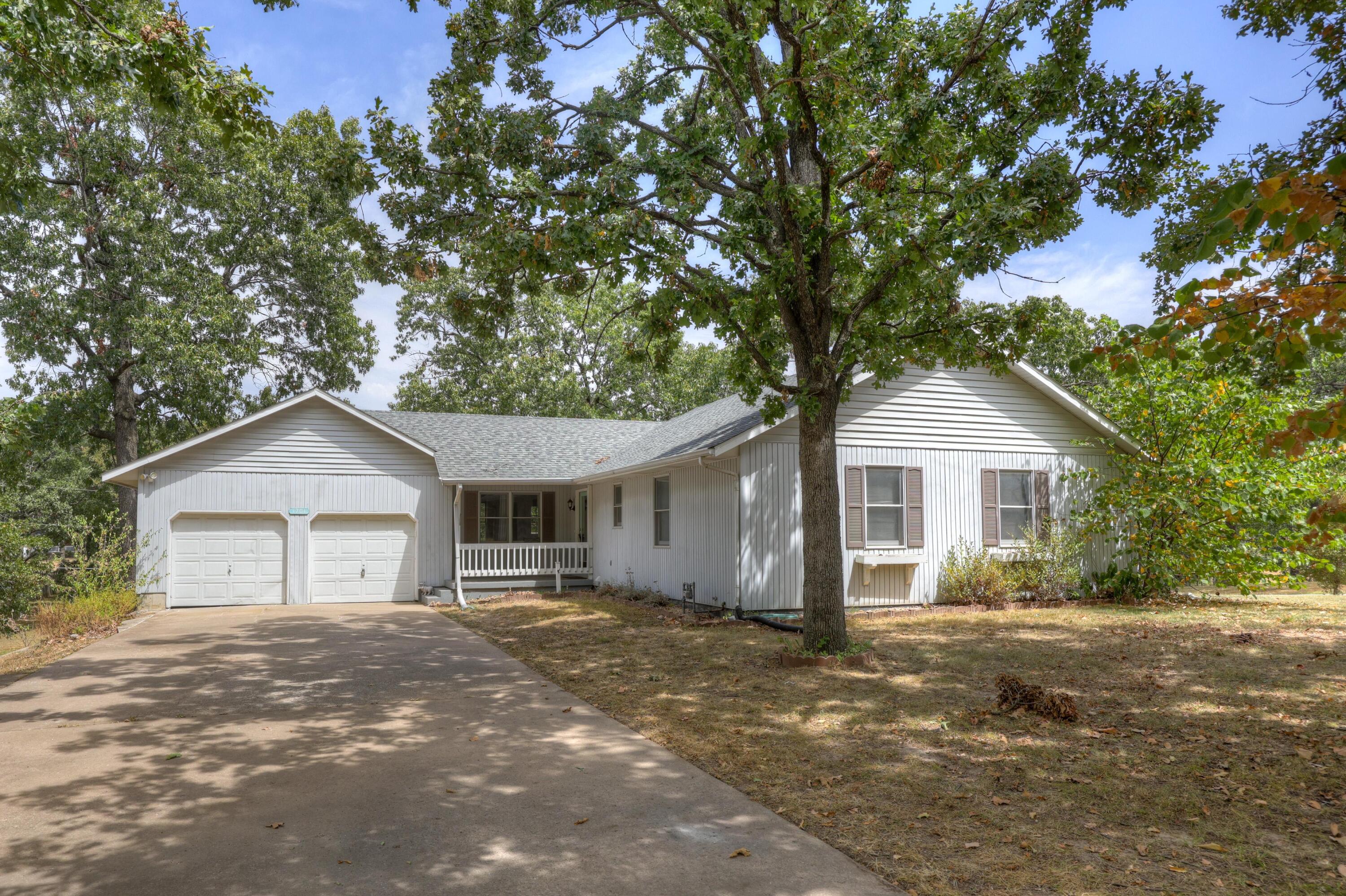 Photo of 1701 Hickory Hills Drive Joplin MO 64801