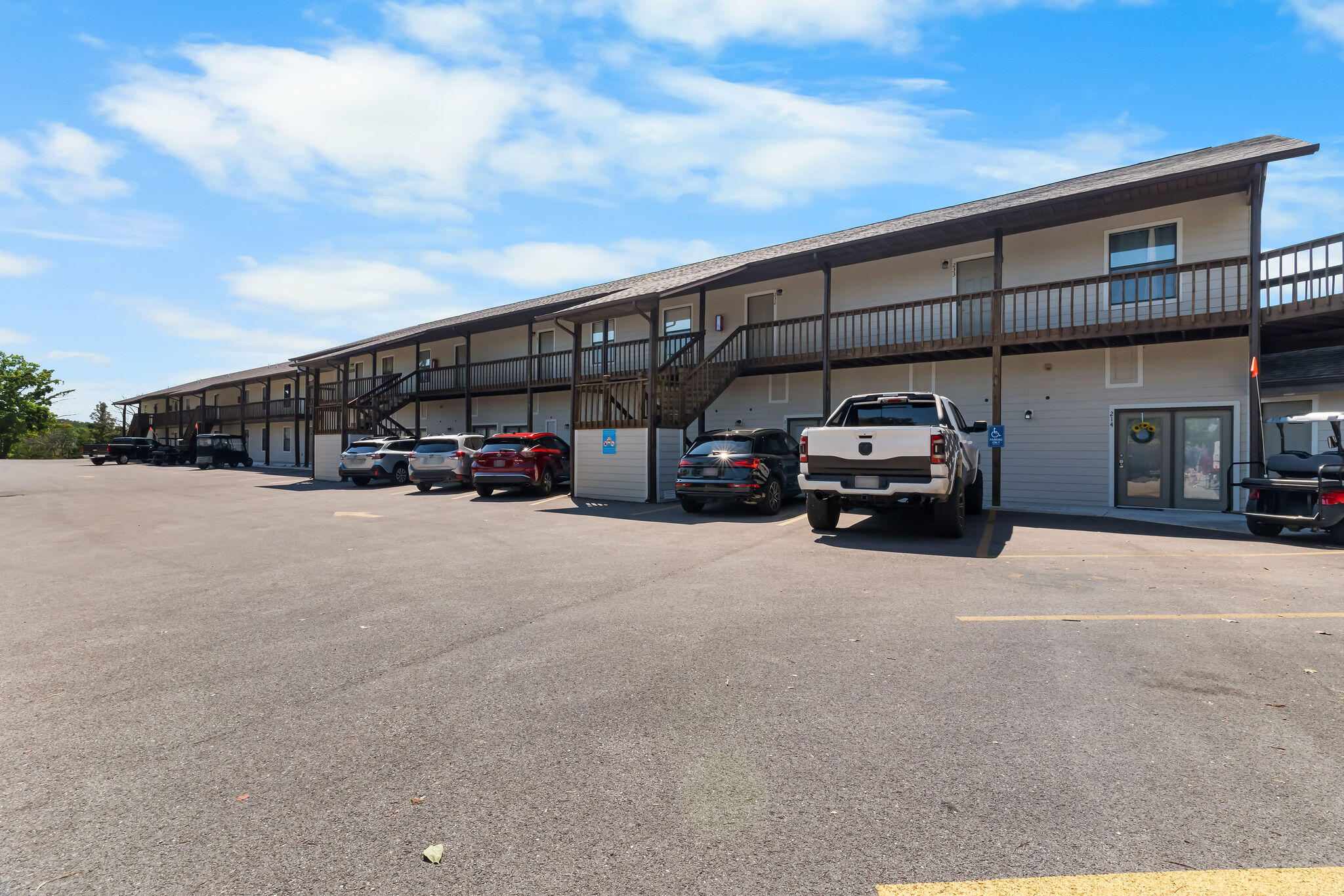 Photo of 80 Kimberling Crossing Drive #Unit 214 Kimberling City MO 65686