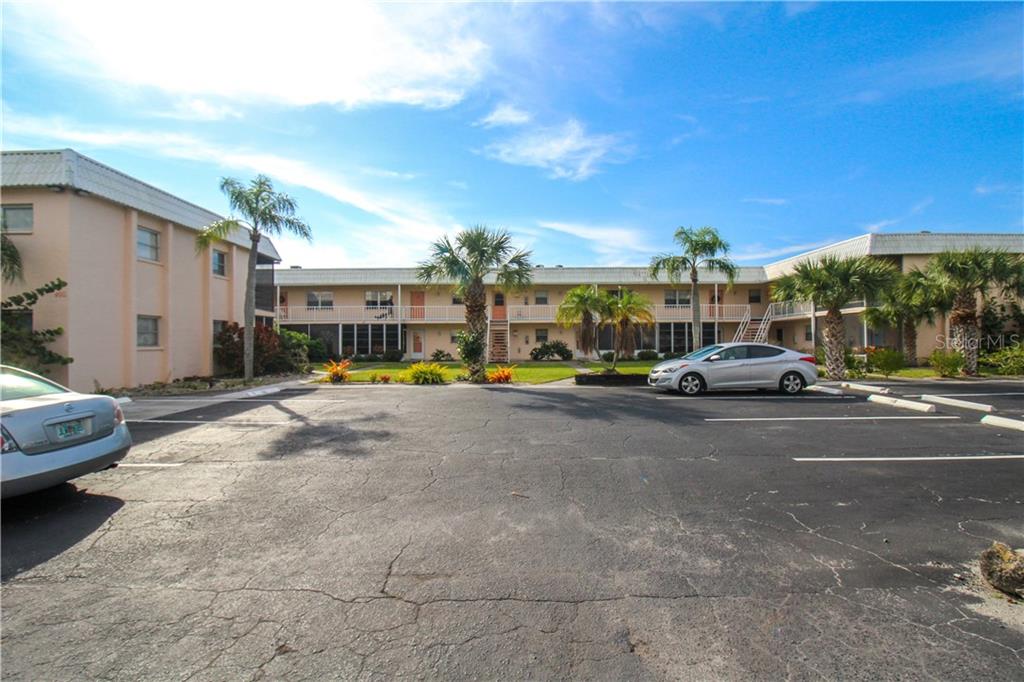 Photo of 460 BASE AVENUE #125 VENICE FL 34285