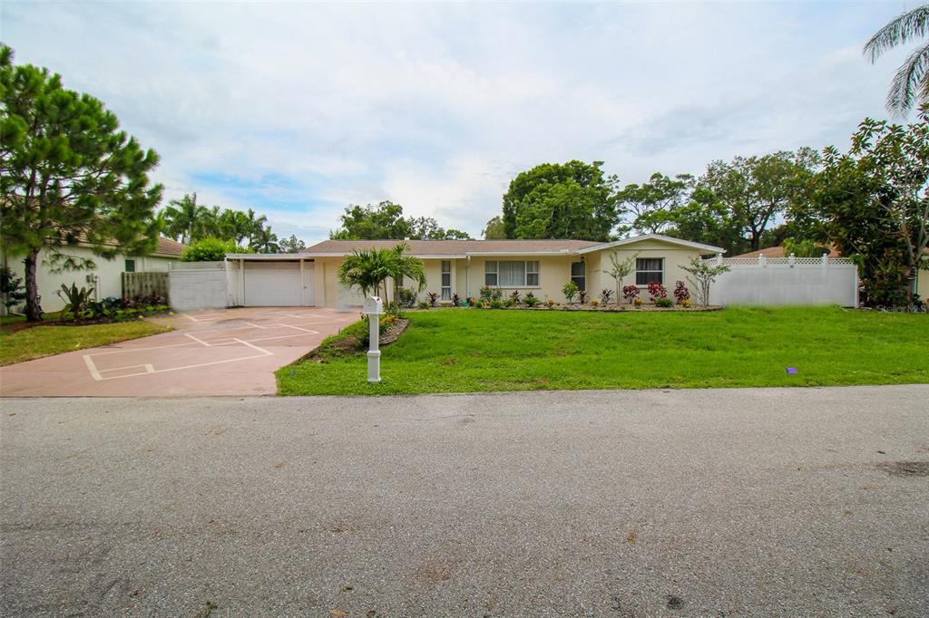 Photo of 2232 PINE TERRACE SARASOTA FL 34231