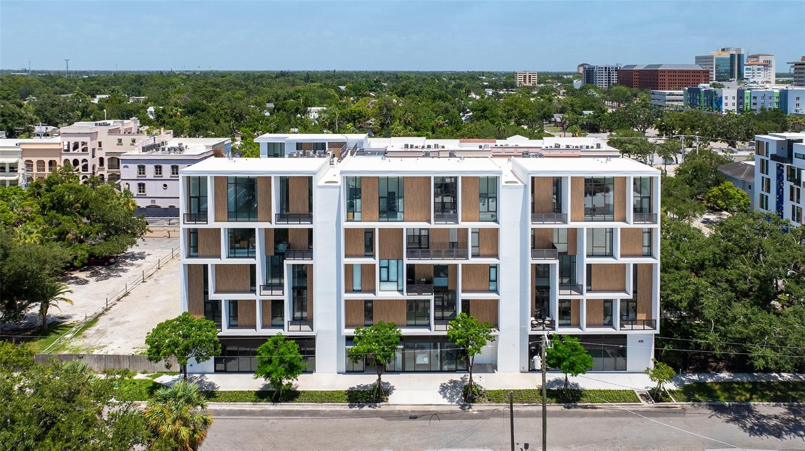 Photo of 430 KUMQUAT COURT #510 SARASOTA FL 34236