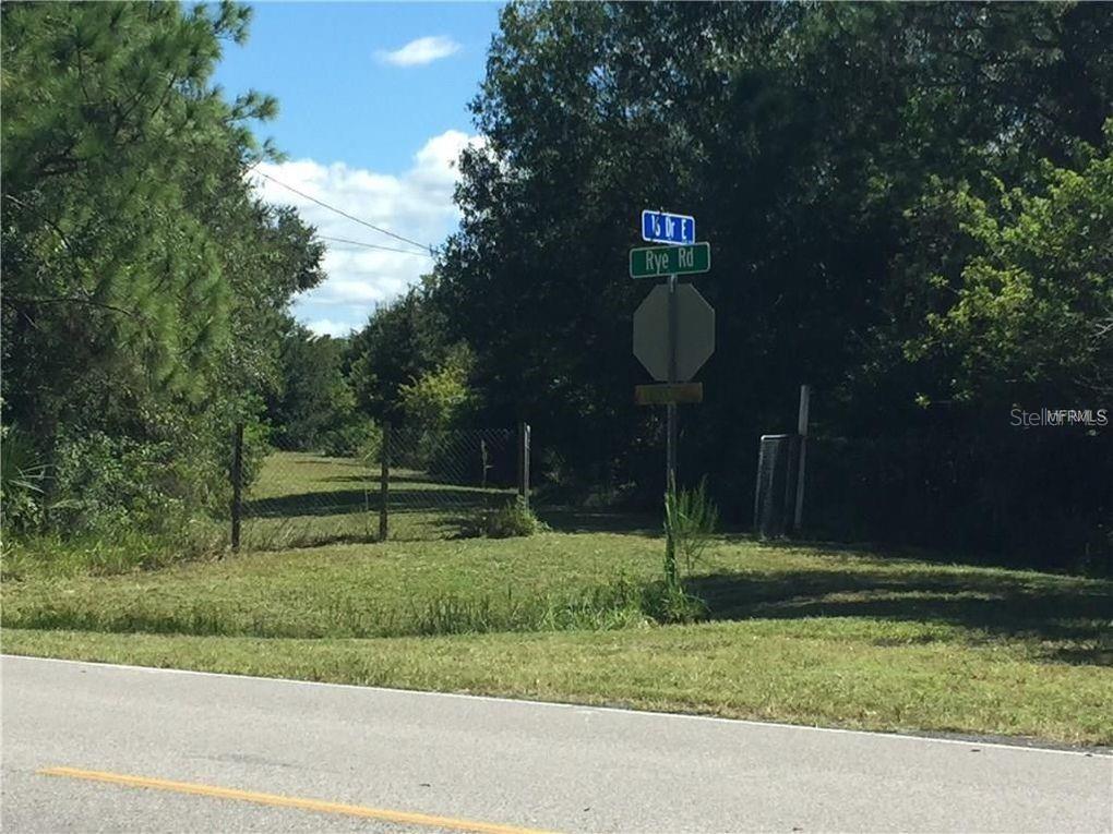 Photo of 15057 16TH DRIVE BRADENTON FL 34212