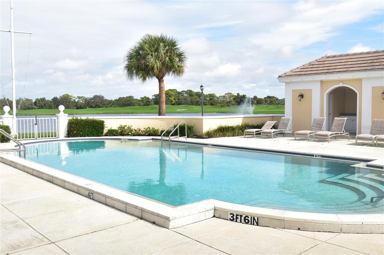 Photo of 51 MAC EWEN DRIVE #1 OSPREY FL 34229