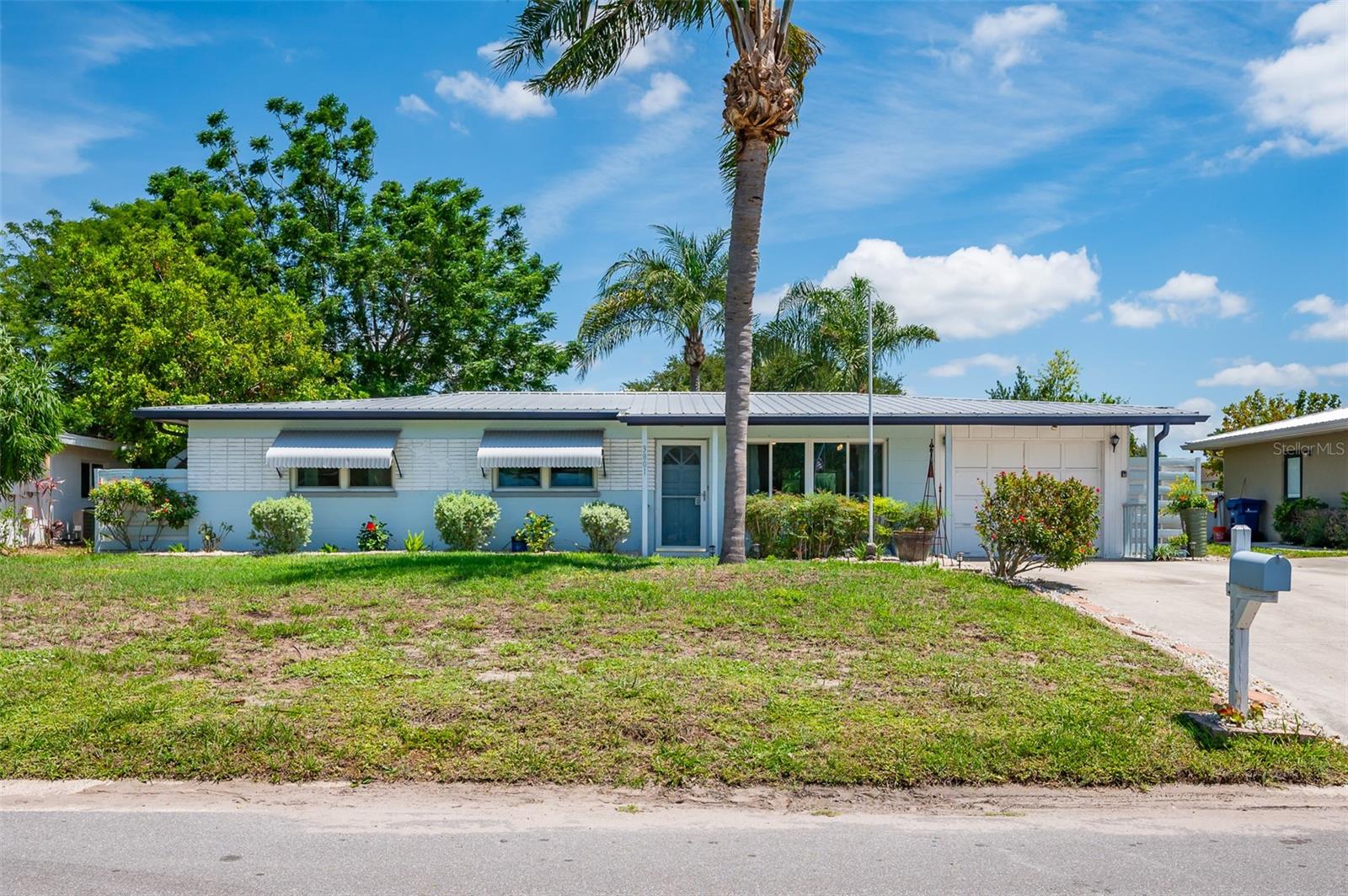 Photo of 3801 HELENE STREET SARASOTA FL 34233