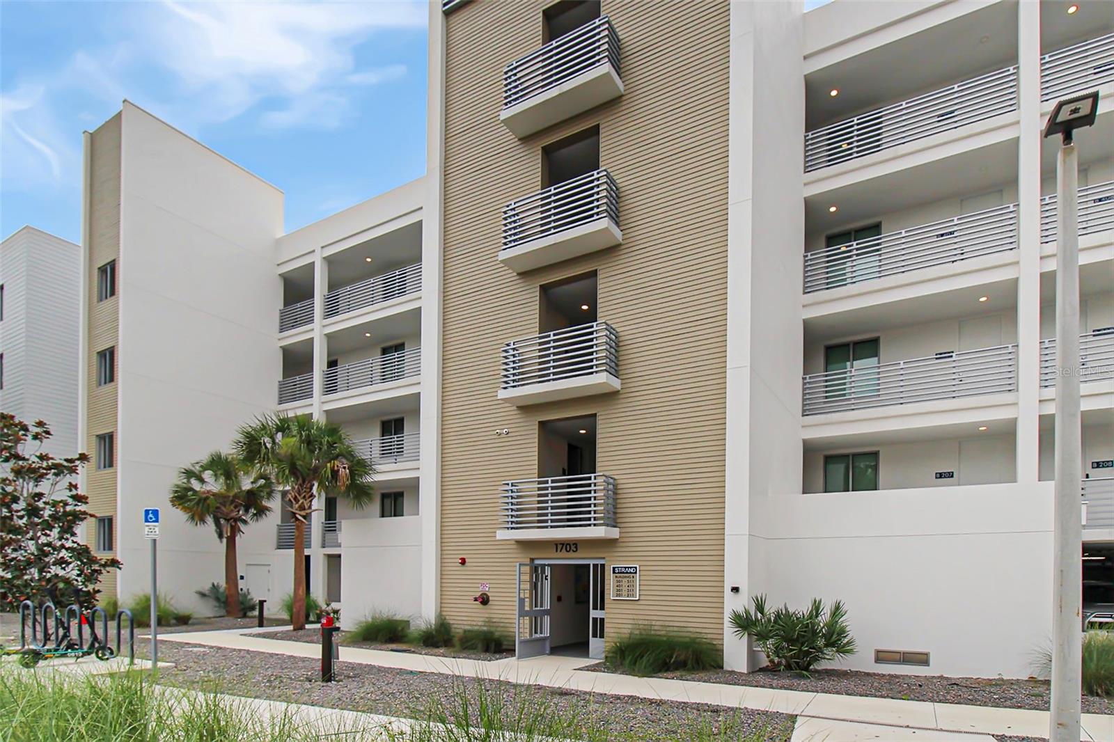 Photo of 1703 N TAMIAMI TRAIL #503 SARASOTA FL 34234