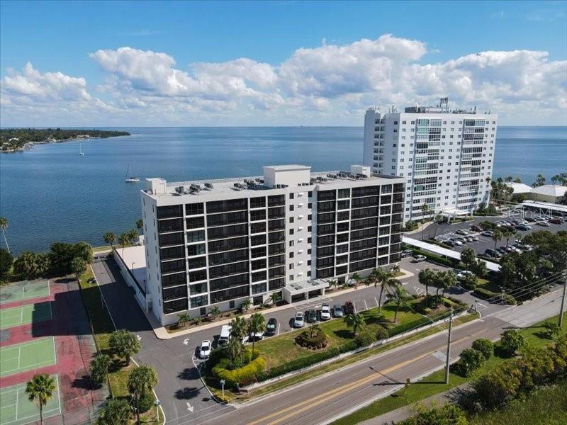 Photo of 7100 SUNSHINE SKYWAY LANE #706 ST PETERSBURG FL 33711