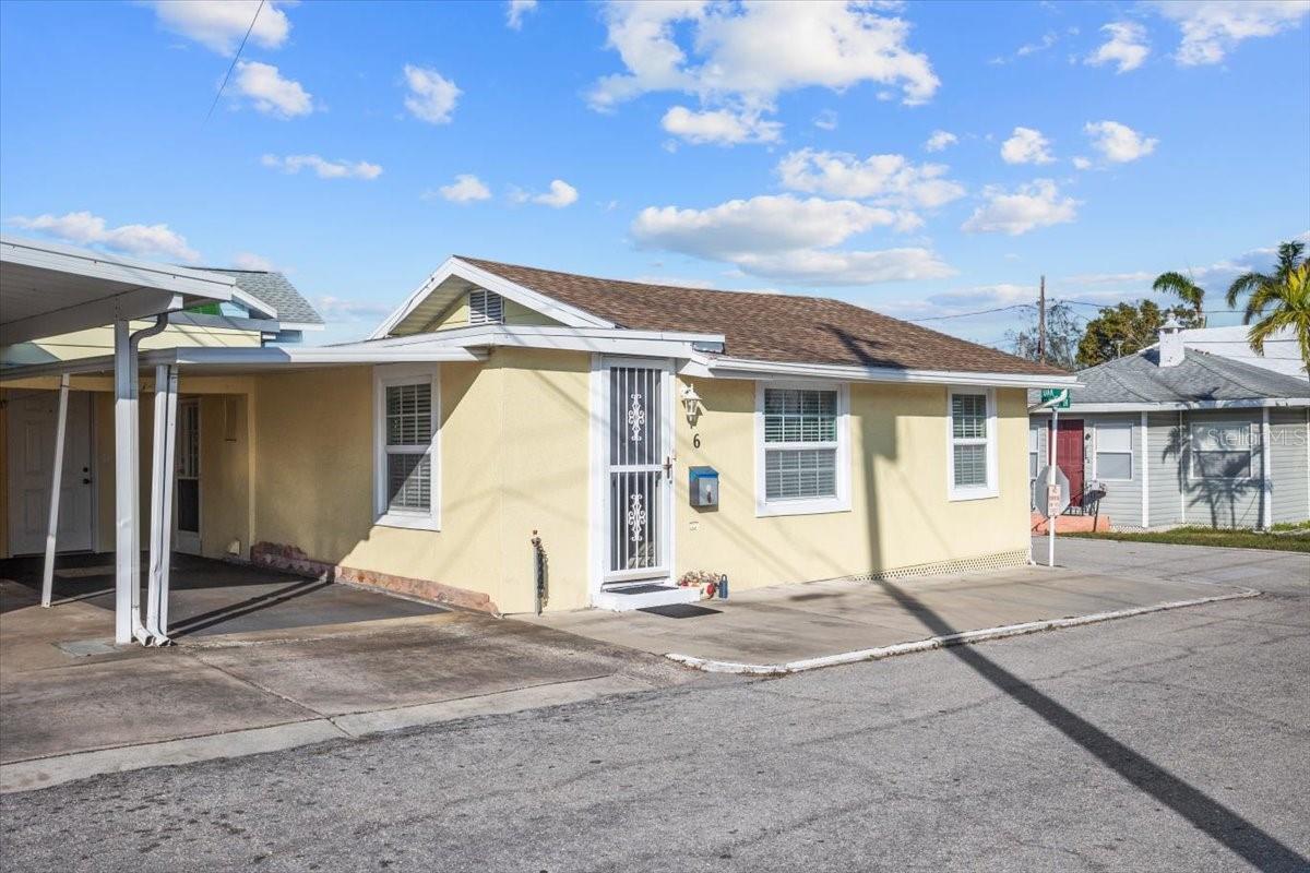Photo of 6 SEMINOLE DRIVE BRADENTON FL 34208