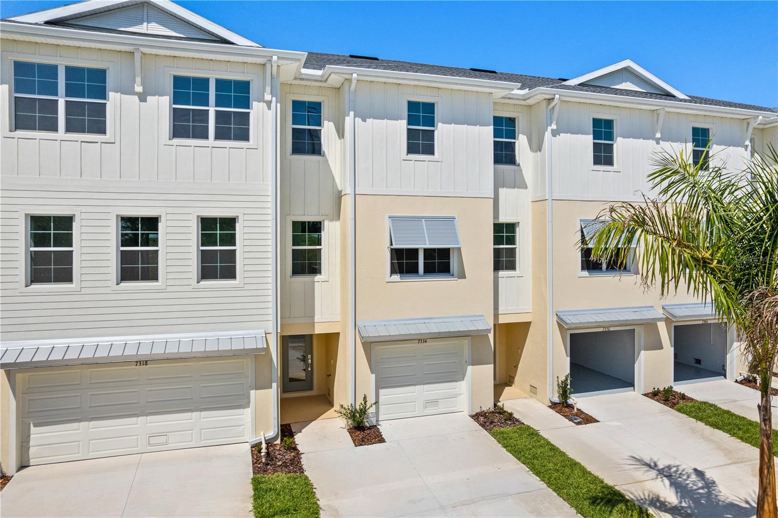 Photo of 7334 MARATHON DRIVE SEMINOLE FL 33777