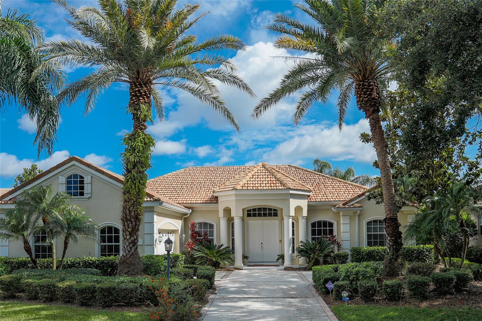 Photo of 7005 STANHOPE PLACE UNIVERSITY PARK FL 34201