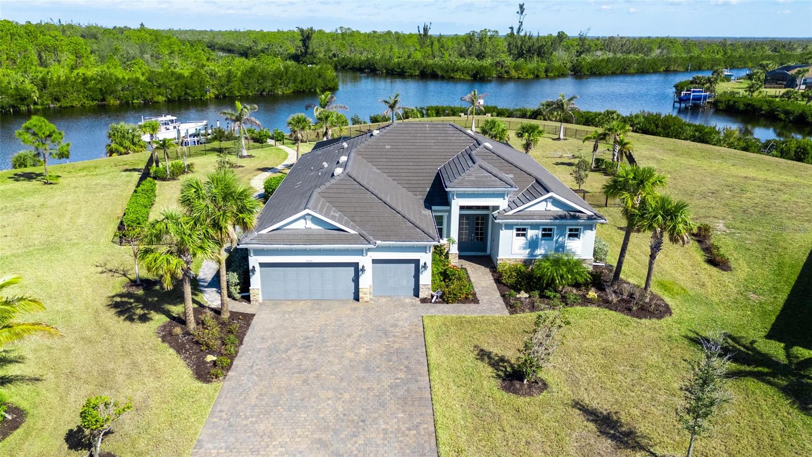 Photo of 14540 GASPAR LOOP PORT CHARLOTTE FL 33981