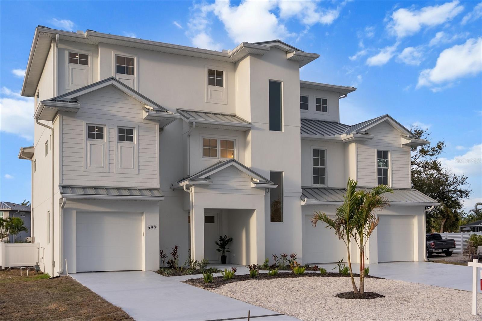 Photo of 597 BUTTONWOOD DRIVE LONGBOAT KEY FL 34228