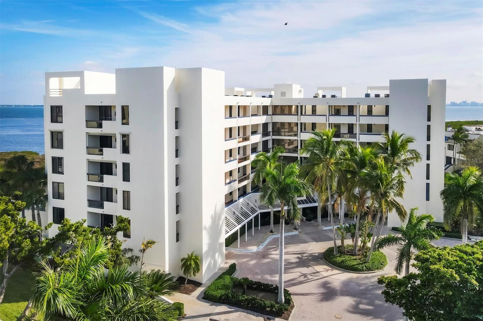 Photo of 1930 HARBOURSIDE DRIVE #134 LONGBOAT KEY FL 34228