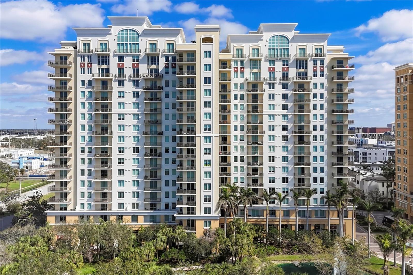 Photo of 800 N TAMIAMI TRAIL #509 SARASOTA FL 34236