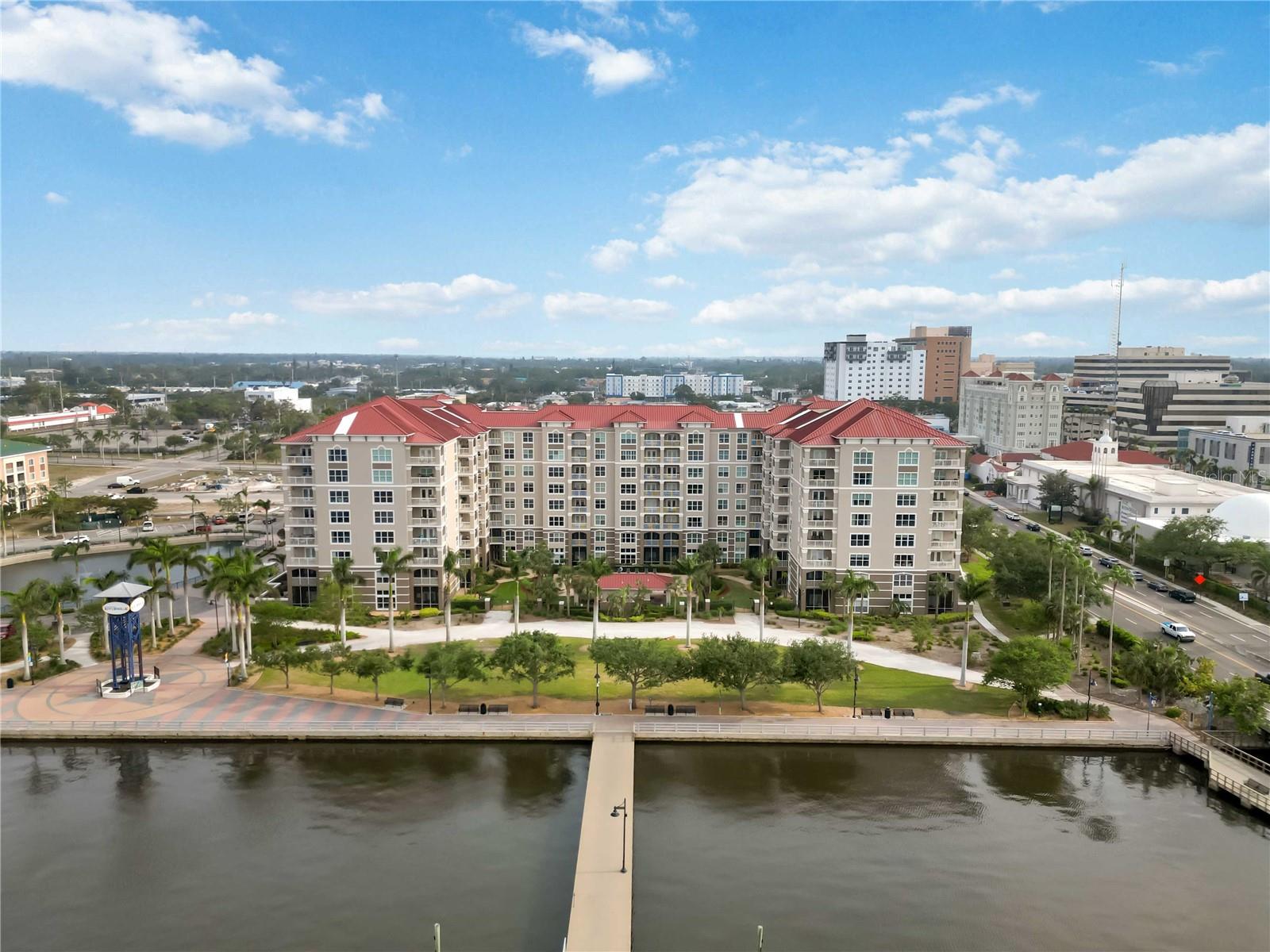 Photo of 808 3RD AVENUE #203 BRADENTON FL 34205