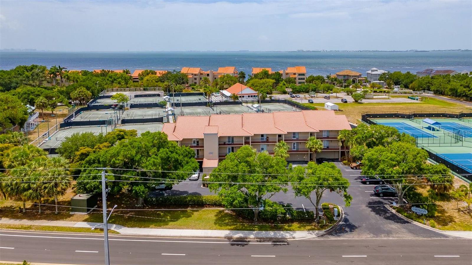Photo of 4510 EL CONQUISTADOR PARKWAY #105 BRADENTON FL 34210