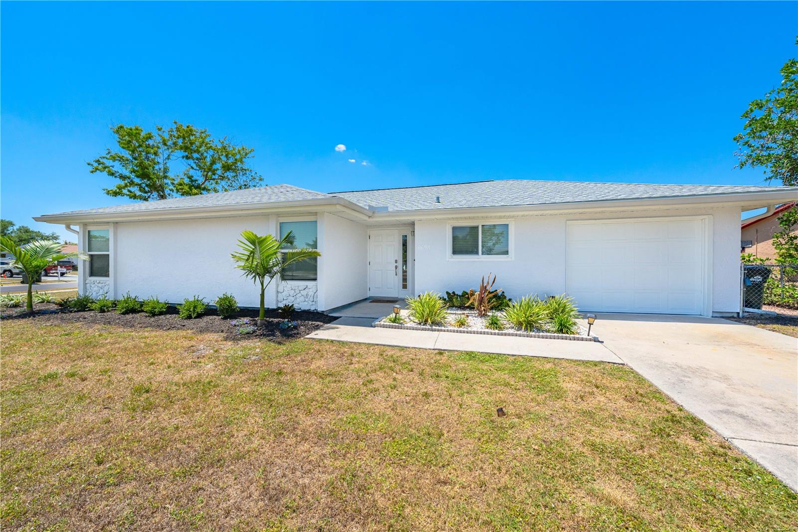 Photo of 6698 ACMAR COURT NORTH PORT FL 34287