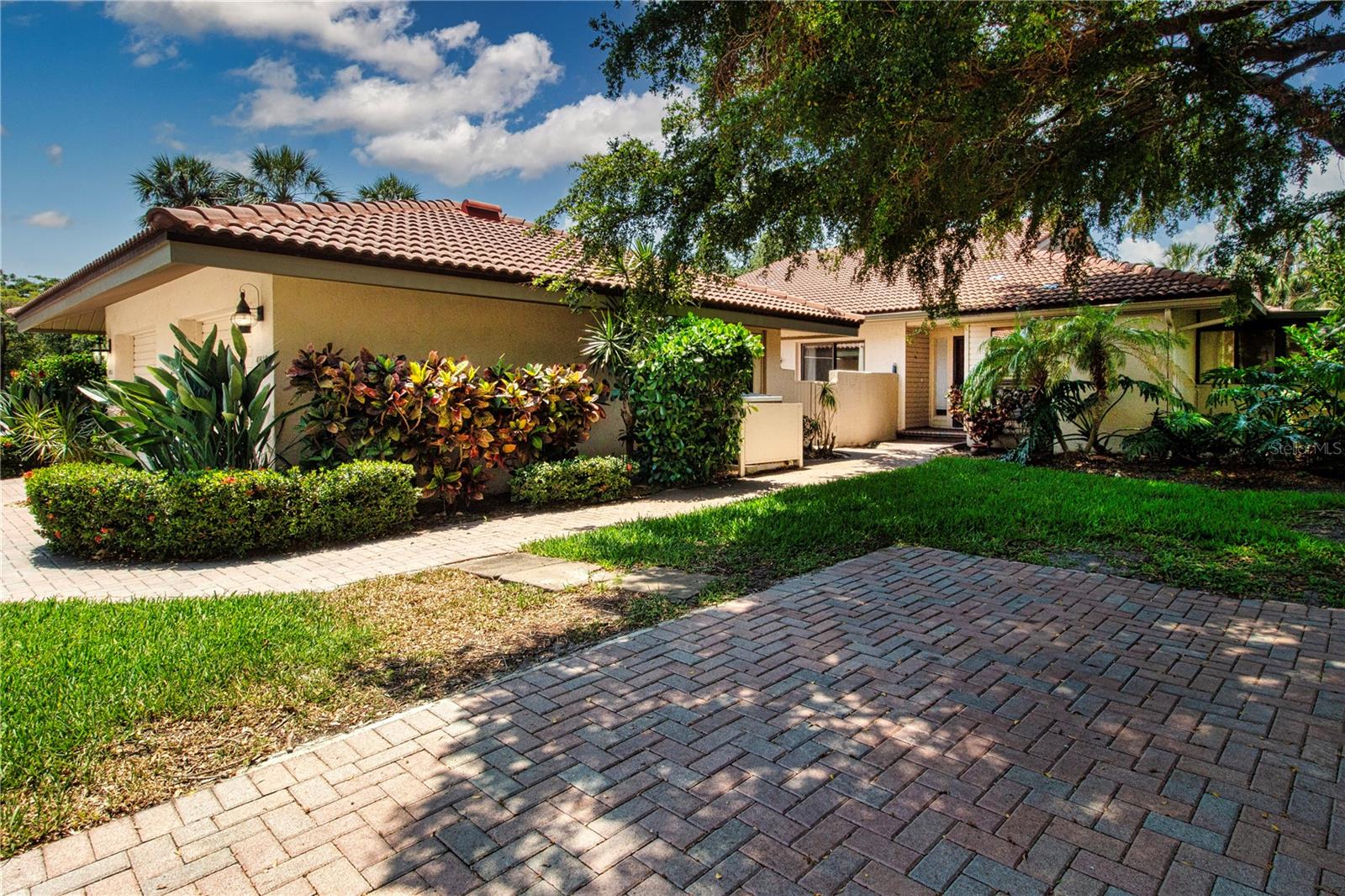 Photo of 4812 KESTRAL PARK CIRCLE #20 SARASOTA FL 34231