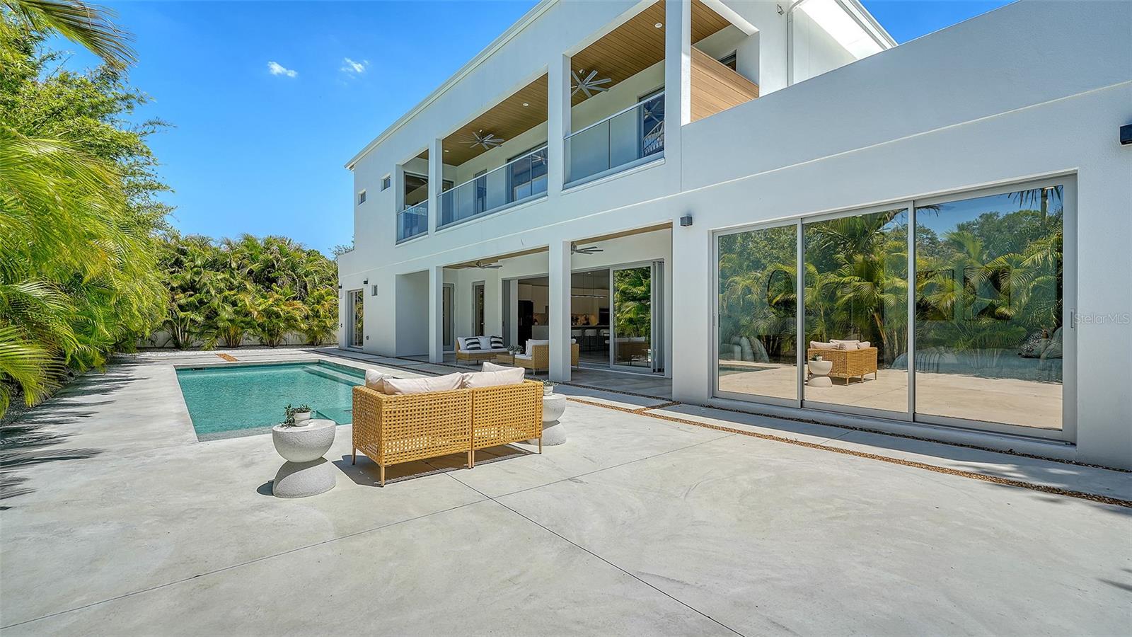 Photo of 2124 CLEMATIS PLACE SARASOTA FL 34239