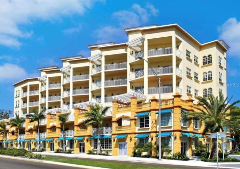 Photo of 1188 N TAMIAMI TRAIL #403 SARASOTA FL 34236