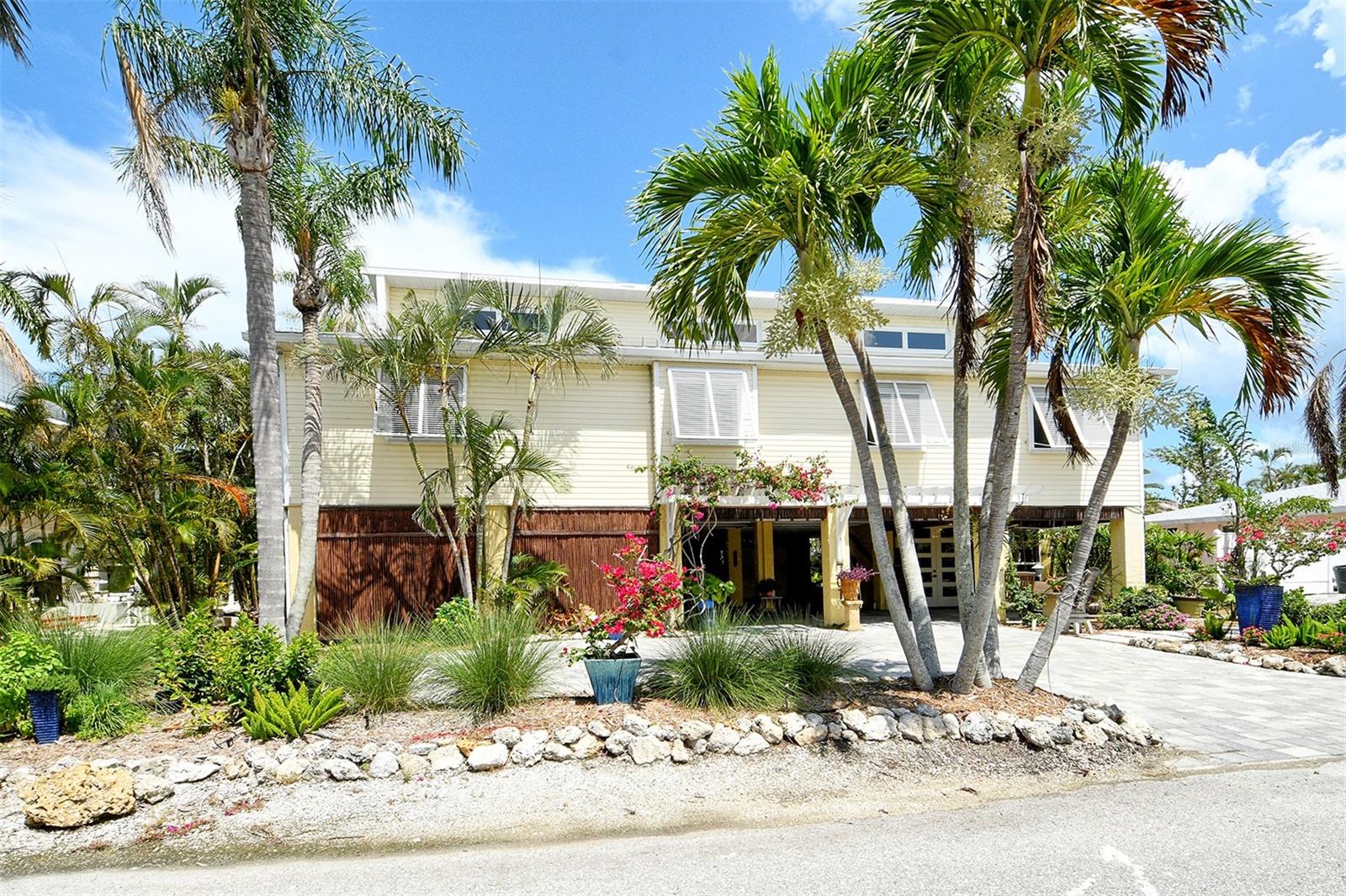 Photo of 701 MARBURY LANE LONGBOAT KEY FL 34228