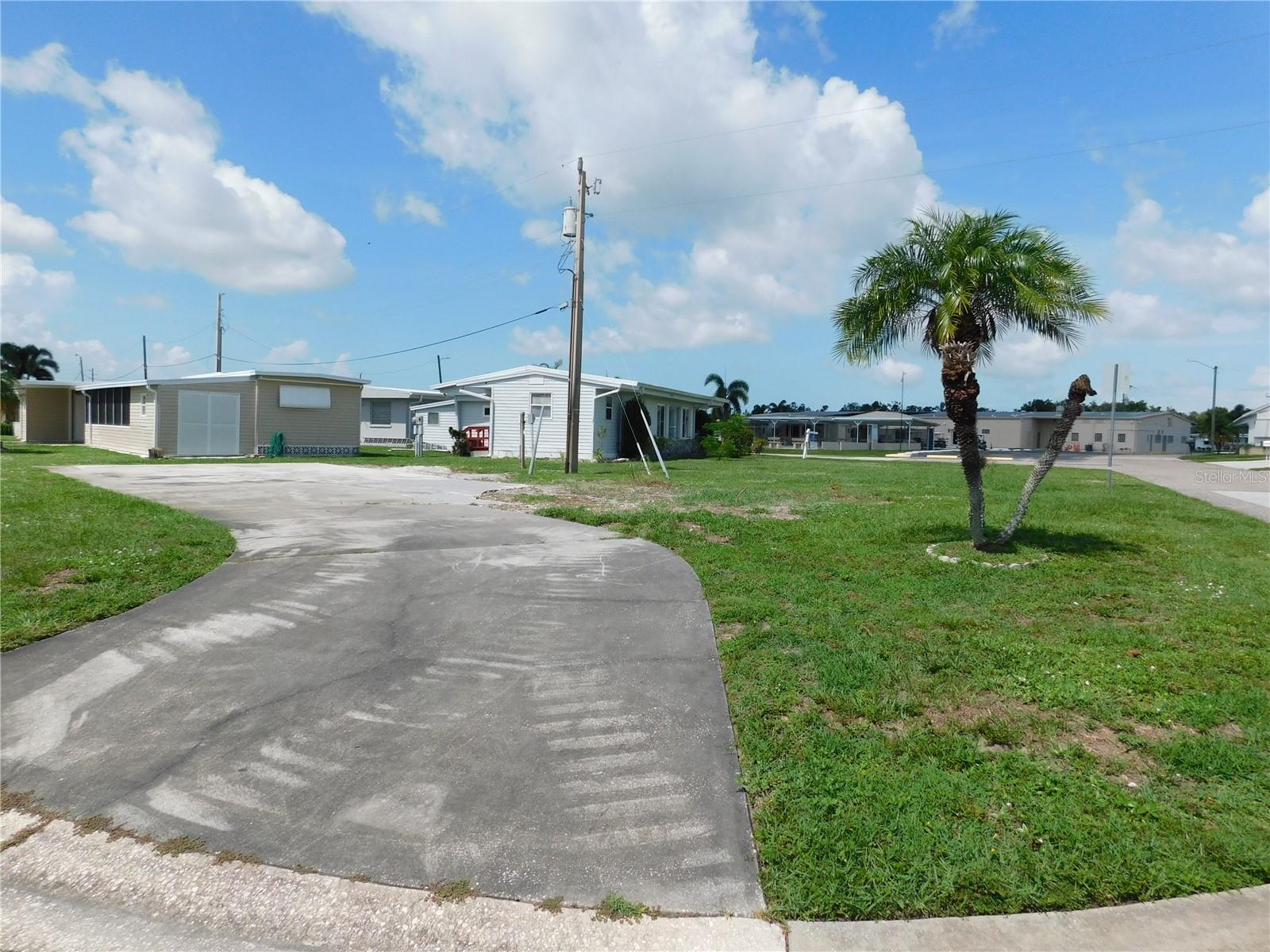 Photo of 1205 43RD AVENUE DRIVE ELLENTON FL 34222