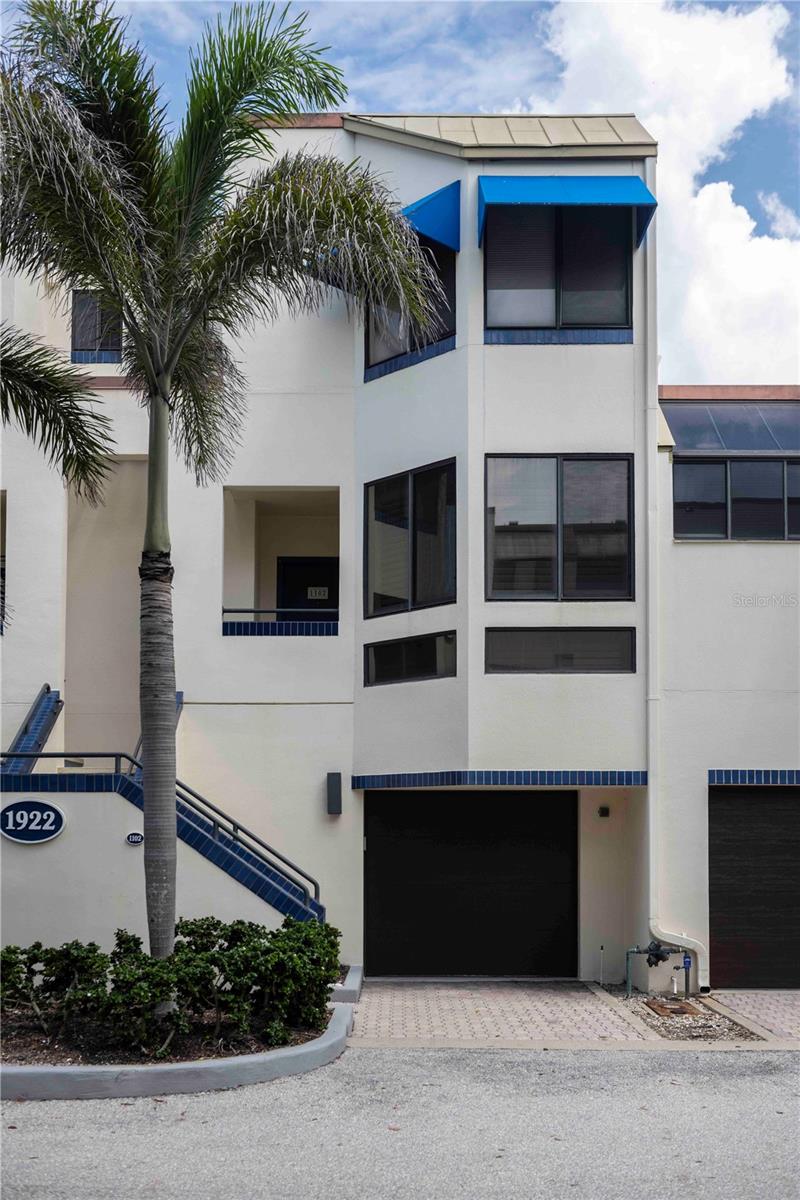 Photo of 1922 HARBOURSIDE DRIVE #1102 LONGBOAT KEY FL 34228